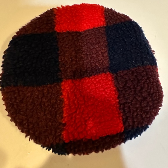 FRESH LIDS INC RED BLACK BUFFALO PLAID SHERPA BEANBAG 7” GAME TOSS CORN HOLE TOY - Picture 6 of 9